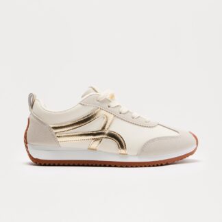 Zapatillas Doradas Bajas con Cordones