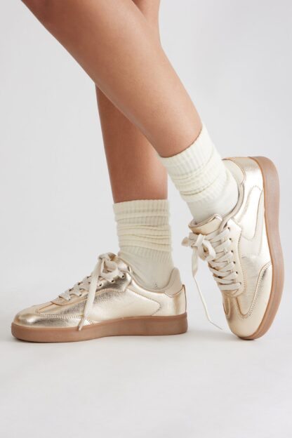 Zapatillas Doradas de Encaje Bajo - Image 12